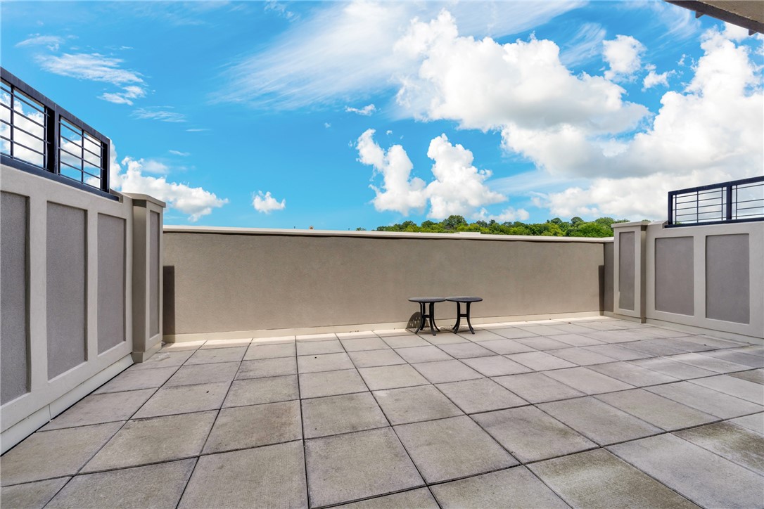 LEGACY BUILDING (THE) - HPR - Residential