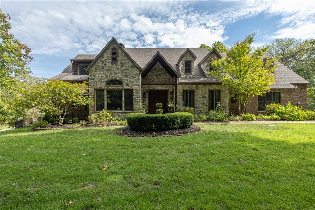 6950 Cam Court