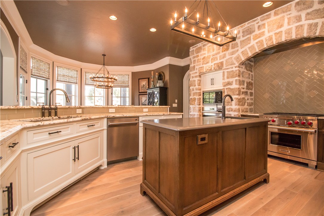 Pinnacle - Residential