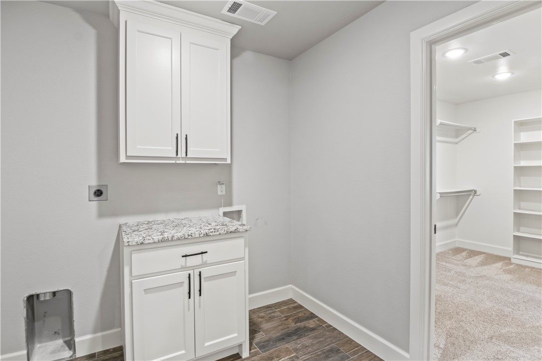 TAMARRON-CENTERTON - Residential