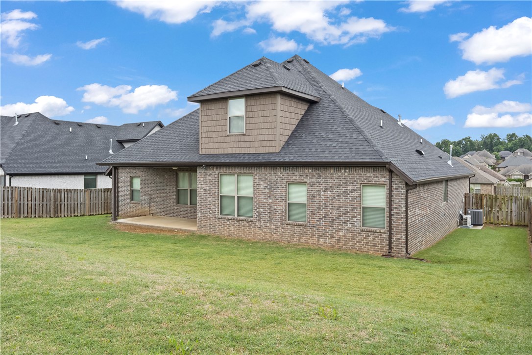 TAMARRON-CENTERTON - Residential
