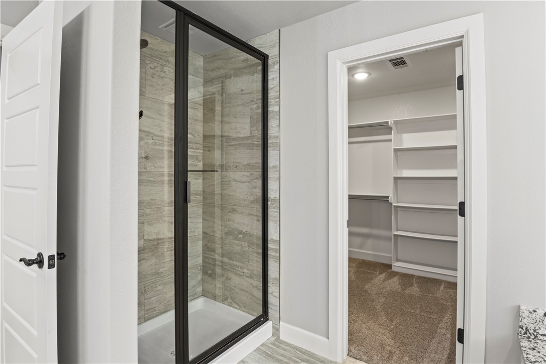 TAMARRON-CENTERTON - Residential