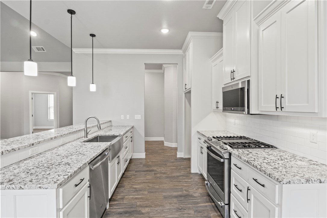 TAMARRON-CENTERTON - Residential