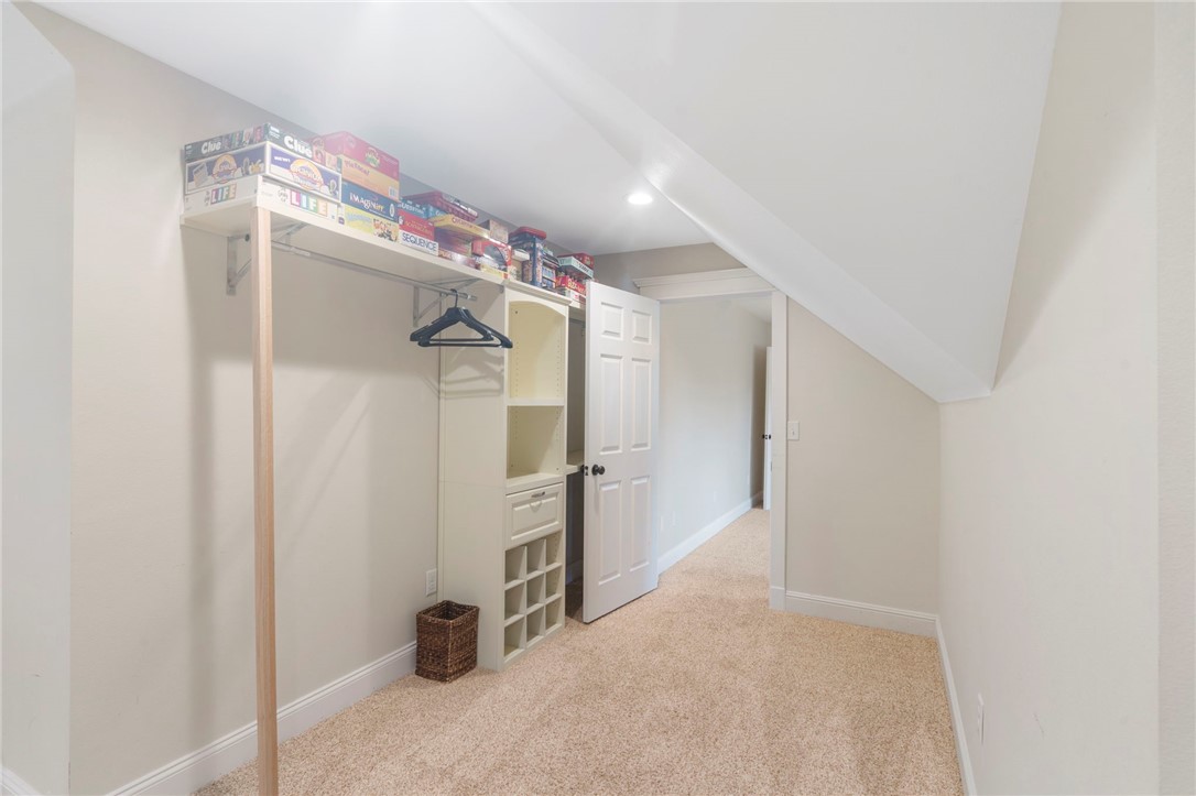 26-20-31-RURAL - Residential