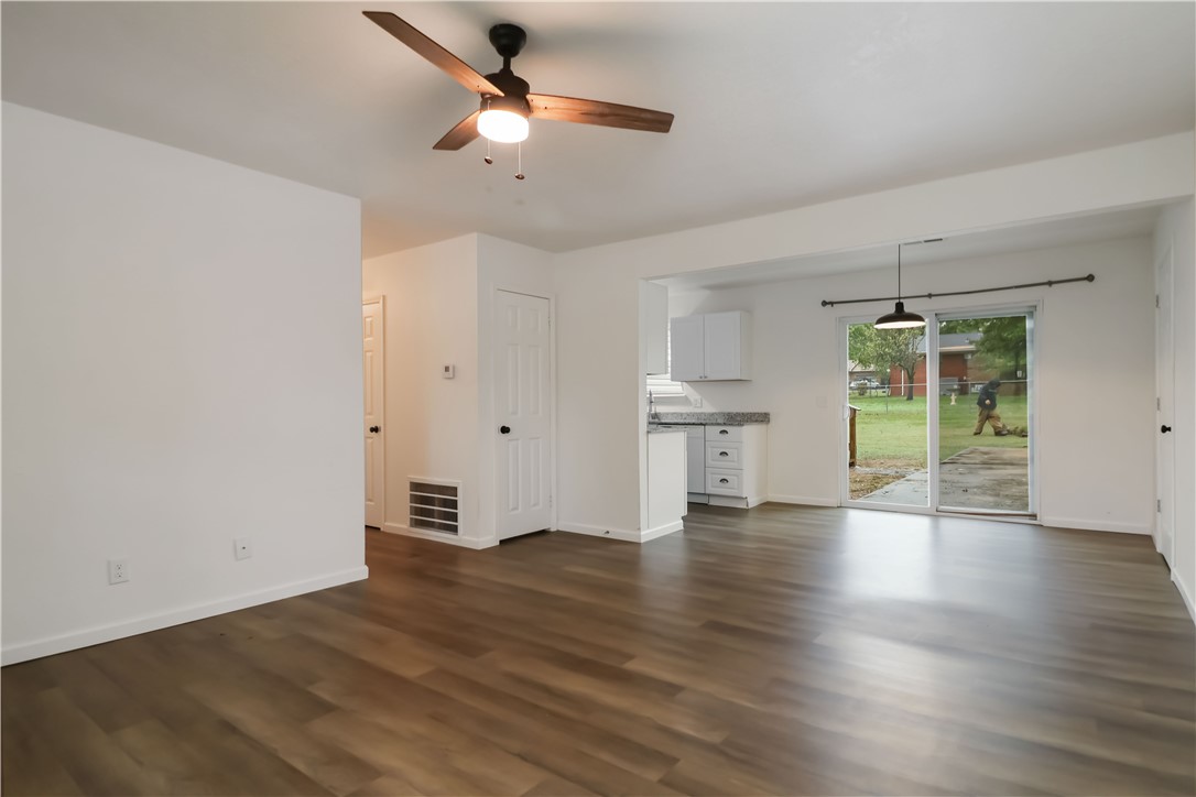 Oswalt 1st Add Gravette - Residential