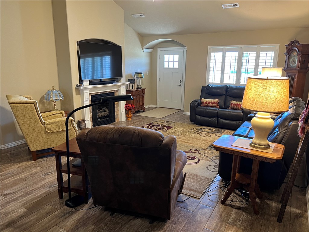 Elkhorn Sub Ph Ii Pea Ridge - Residential