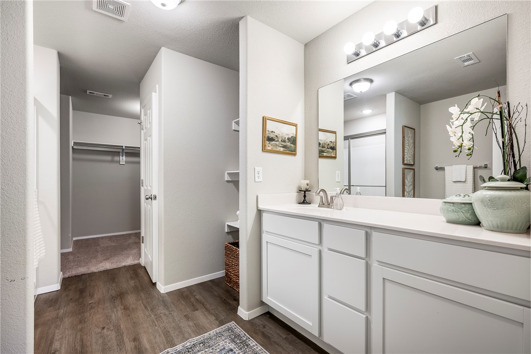 Lakewood Sub Ph Vii Lowell - Residential