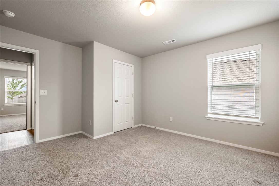 Lakewood Sub Ph Vii Lowell - Residential