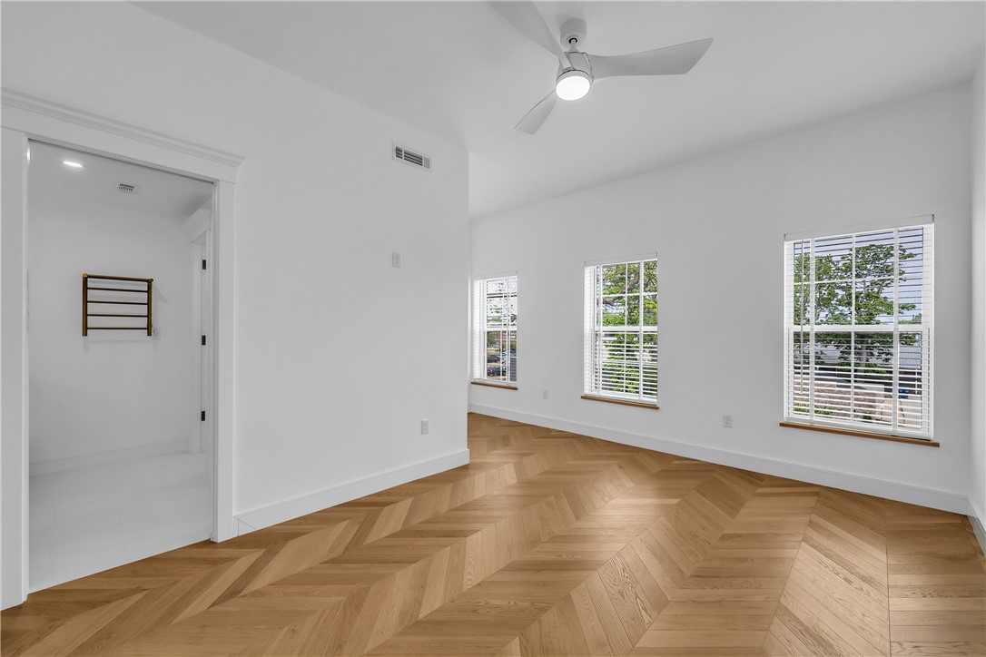 Oak One - Residential