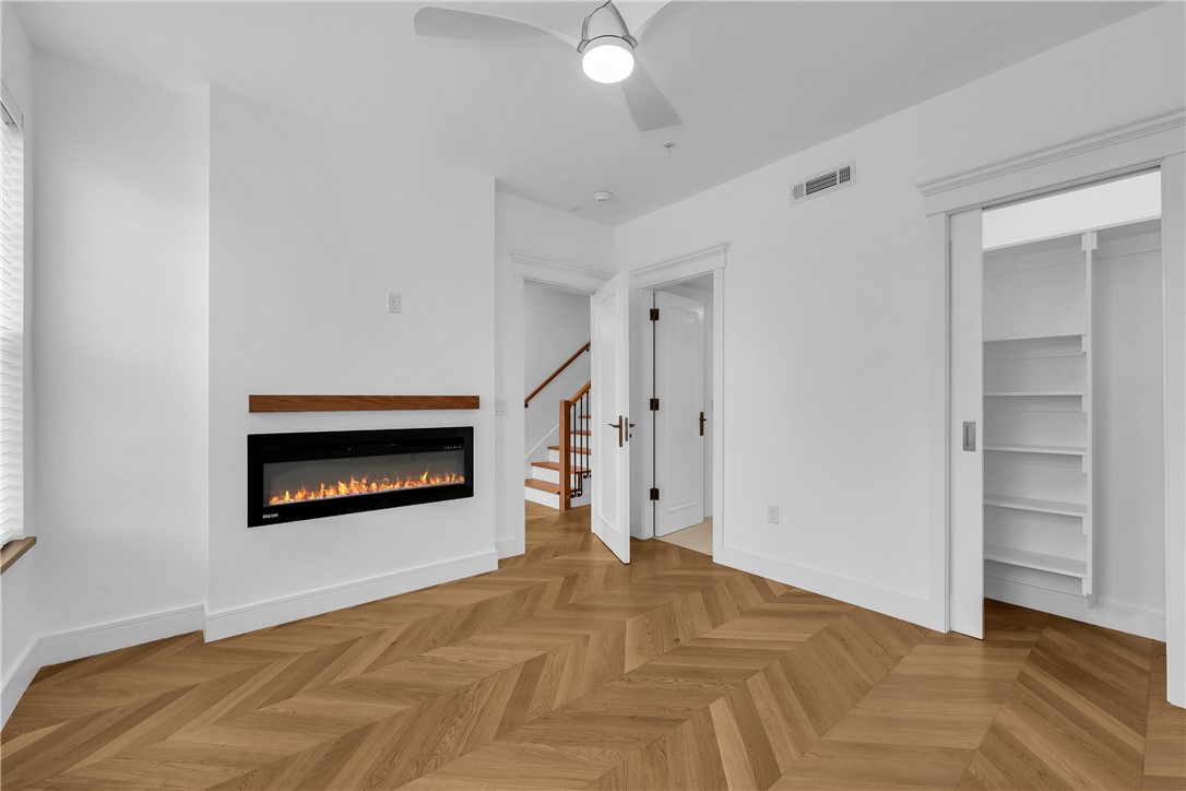 Oak One - Residential