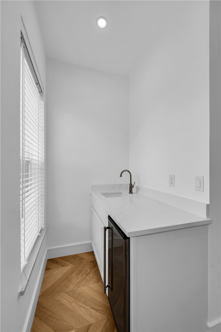 Oak One - Residential
