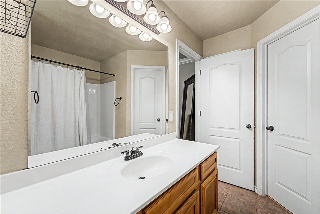 Oakleaf Manor - Residential