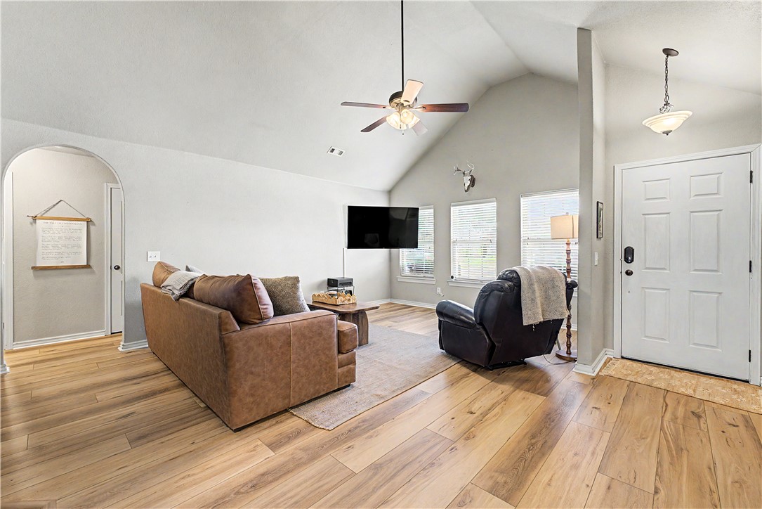 Oakleaf Manor - Residential