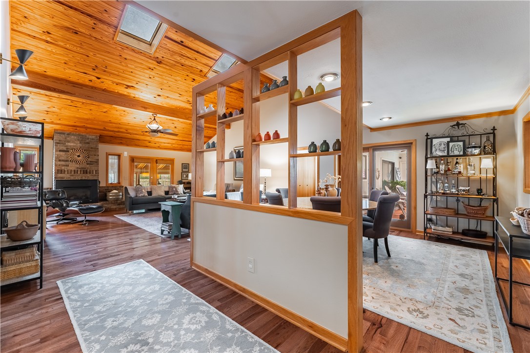 Country Club Estates - Residential