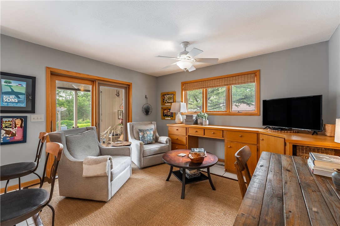 Country Club Estates - Residential