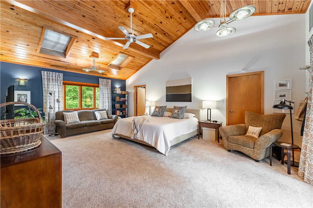 Country Club Estates - Residential