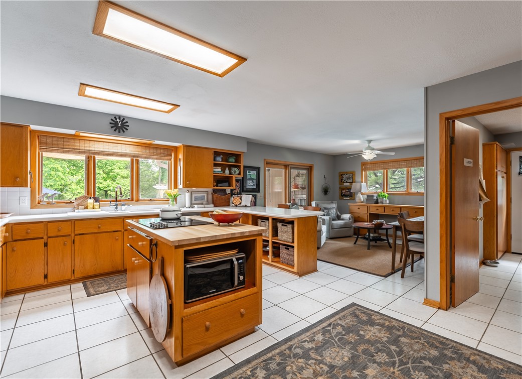 Country Club Estates - Residential