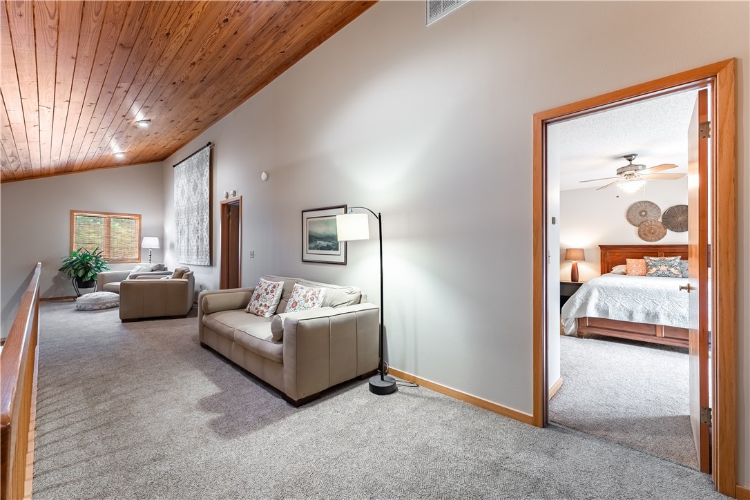 Country Club Estates - Residential