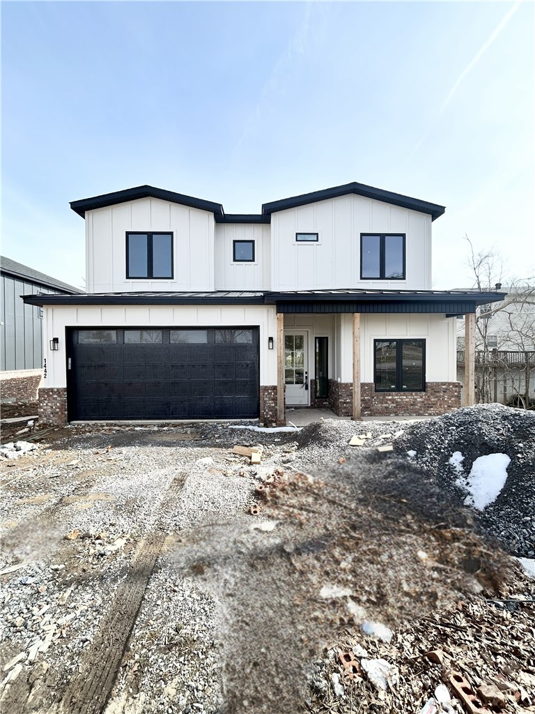 Applegate - Residential