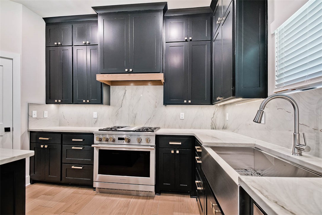 Applegate - Residential