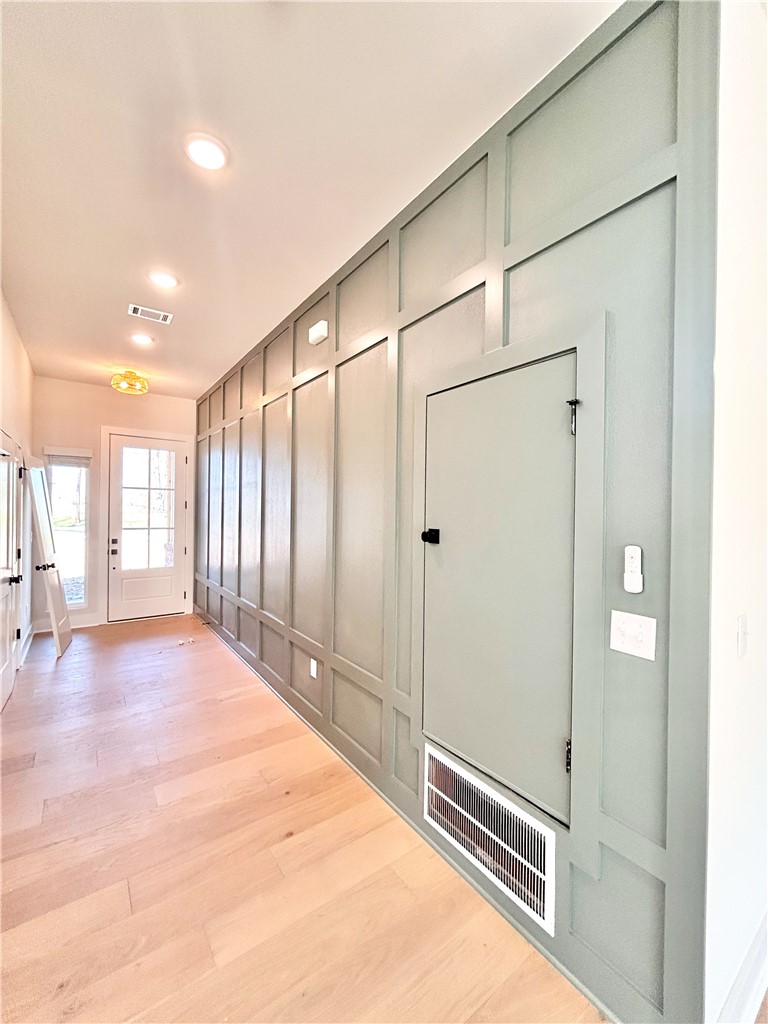 Applegate - Residential