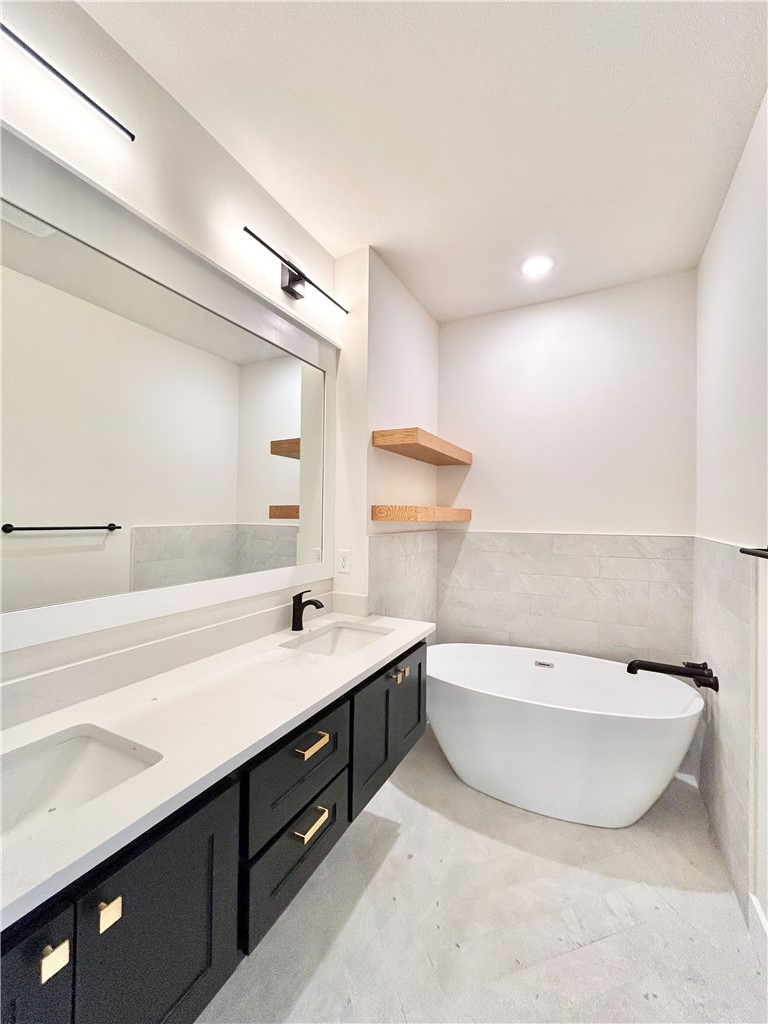 Applegate - Residential