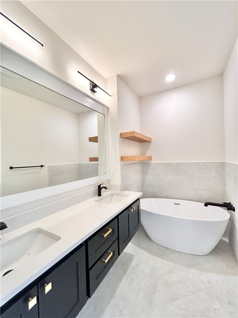 Applegate - Residential