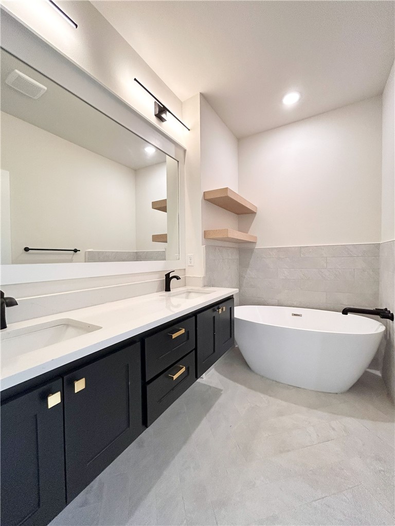 Applegate - Residential