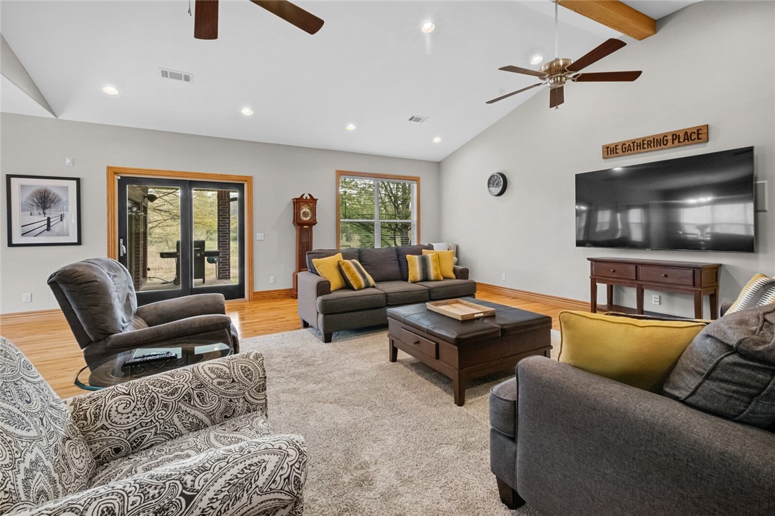 19-20-32 Rural - Residential