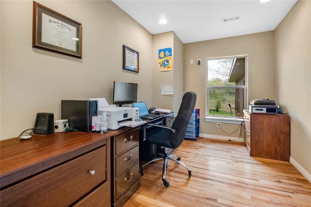 19-20-32 Rural - Residential