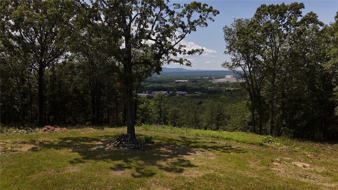 EAGLE CREST SUB - Land
