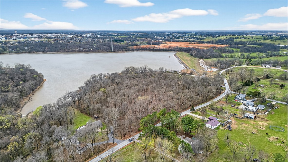 Elm Spgs Outlots - Land