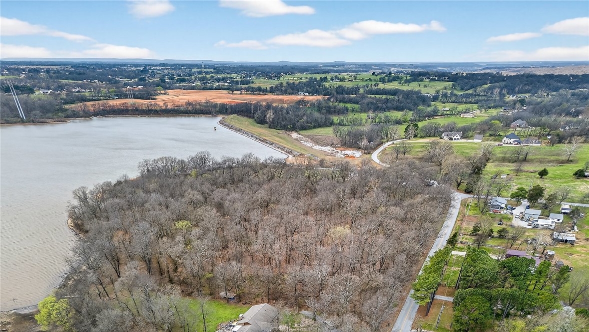 Elm Spgs Outlots - Land