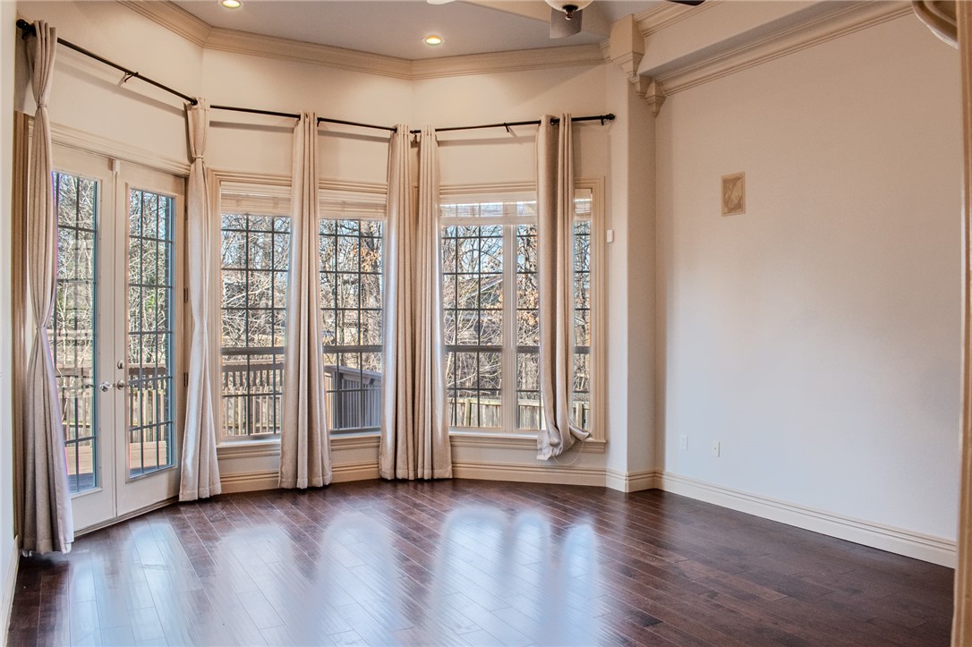 Pinnacle Gardens Sub Rogers - Residential