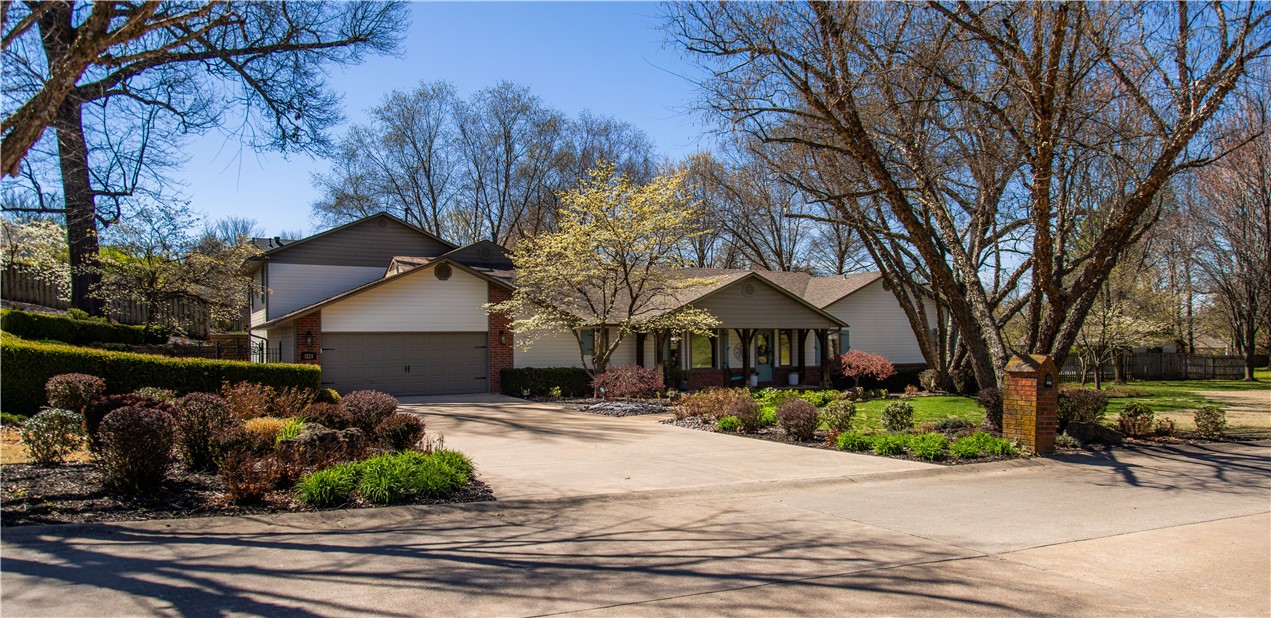 Eden's Gate - Residential