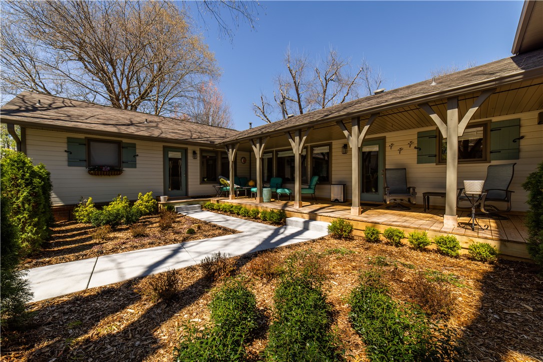 Eden's Gate - Residential