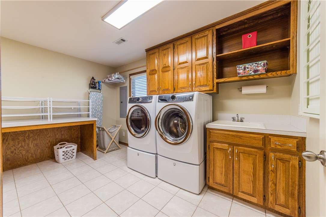 Eden's Gate - Residential