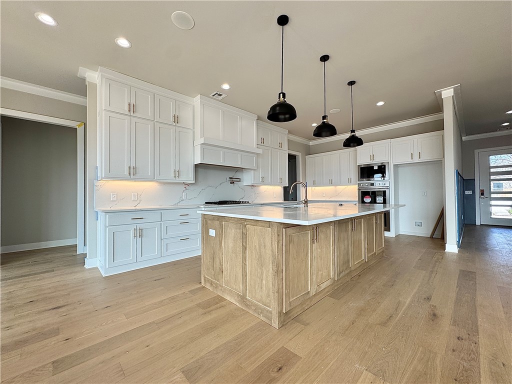 Aurora Heartbeat - Residential