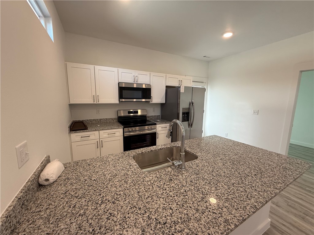 Featherston Village Ph 2 Centerton - Residential Lease