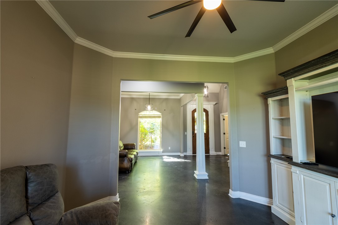 Bermuda Estates - Residential