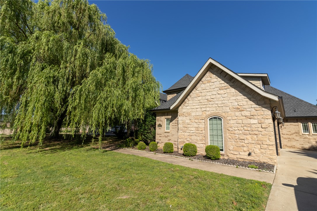 Bermuda Estates - Residential