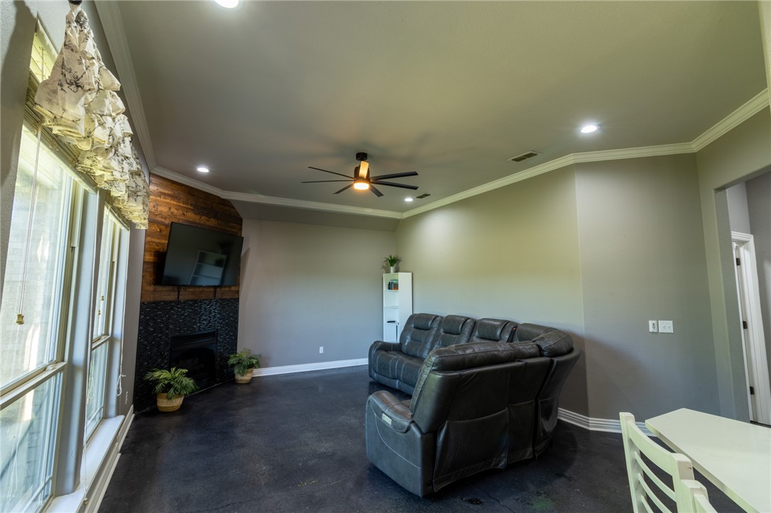 Bermuda Estates - Residential