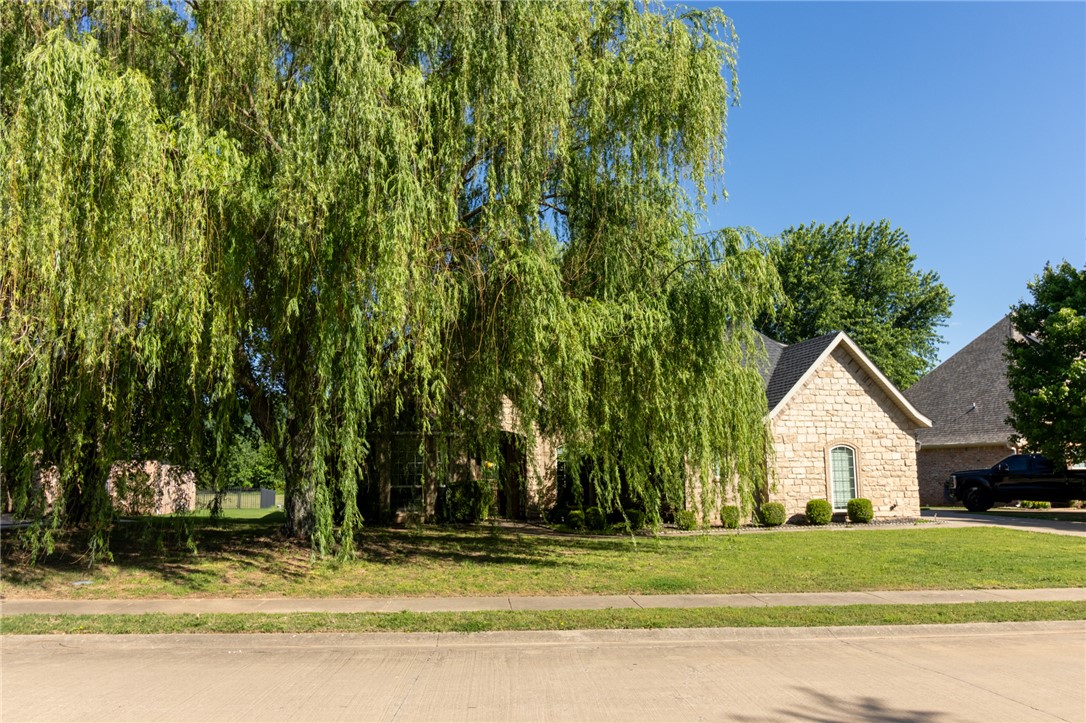 Bermuda Estates - Residential