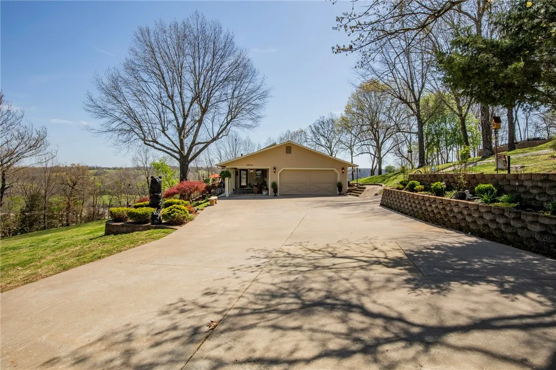 Springdale, Arkansas 72764, United States, 4 Bedrooms Bedrooms, ,4 BathroomsBathrooms,Residential,Active,107824