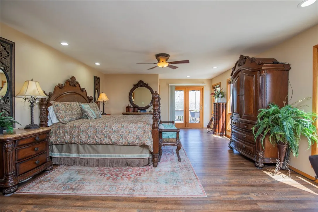 Springdale, Arkansas 72764, United States, 4 Bedrooms Bedrooms, ,4 BathroomsBathrooms,Residential,Active,107824