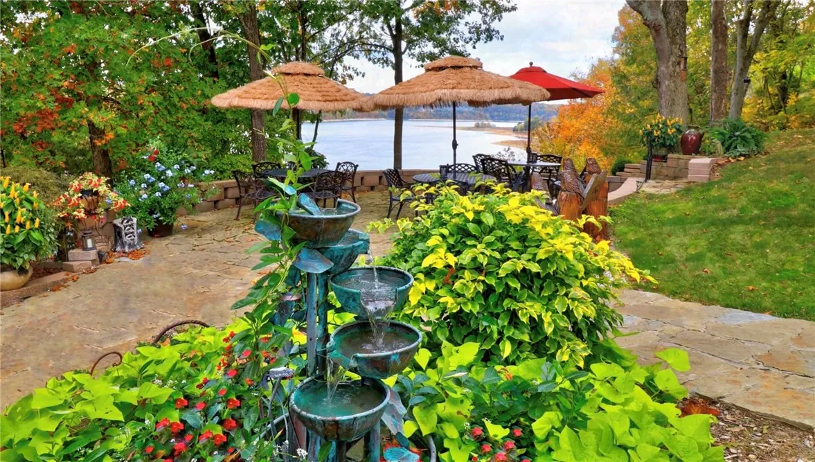 Springdale, Arkansas 72764, United States, 4 Bedrooms Bedrooms, ,4 BathroomsBathrooms,Residential,Active,107824