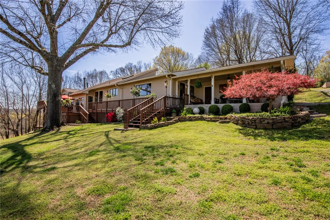 Springdale, Arkansas 72764, United States, 4 Bedrooms Bedrooms, ,4 BathroomsBathrooms,Residential,Active,107824