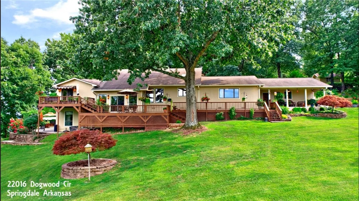 Springdale, Arkansas 72764, United States, 4 Bedrooms Bedrooms, ,4 BathroomsBathrooms,Residential,Active,107824