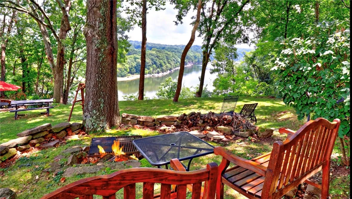 Springdale, Arkansas 72764, United States, 4 Bedrooms Bedrooms, ,4 BathroomsBathrooms,Residential,Active,107824