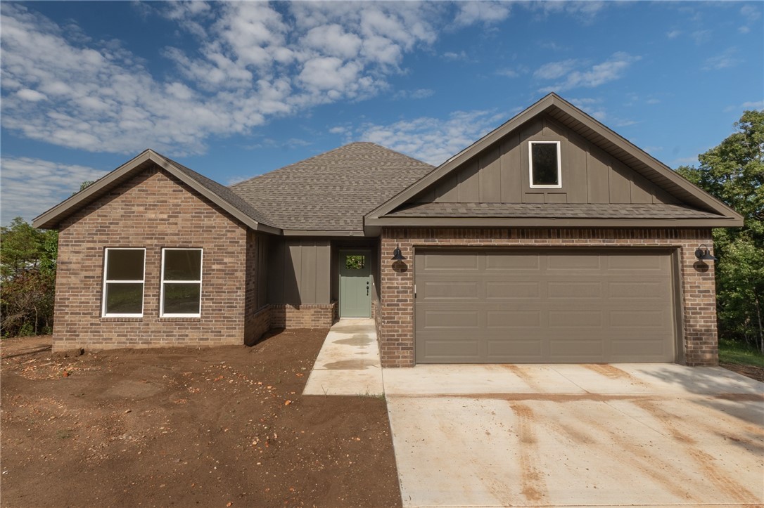 This new two bed, two bath with an office is the perfect size for your family. Large open living/dining/kitchen has plenty of room for family and entertaining. Covered rear porch/patio allows for comfortable outside enjoyment. Luxury vinyl throughout except for tile in primary suite. Ceiling fans throughout. Agent owned.
